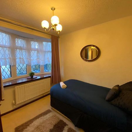 Serene 4Br In Harborne Close To Qe Hospital, Harborne Centre Birmingham Eksteriør billede