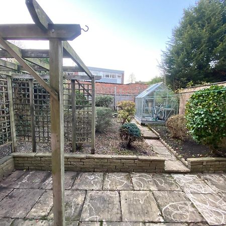 Serene 4Br In Harborne Close To Qe Hospital, Harborne Centre Birmingham Eksteriør billede