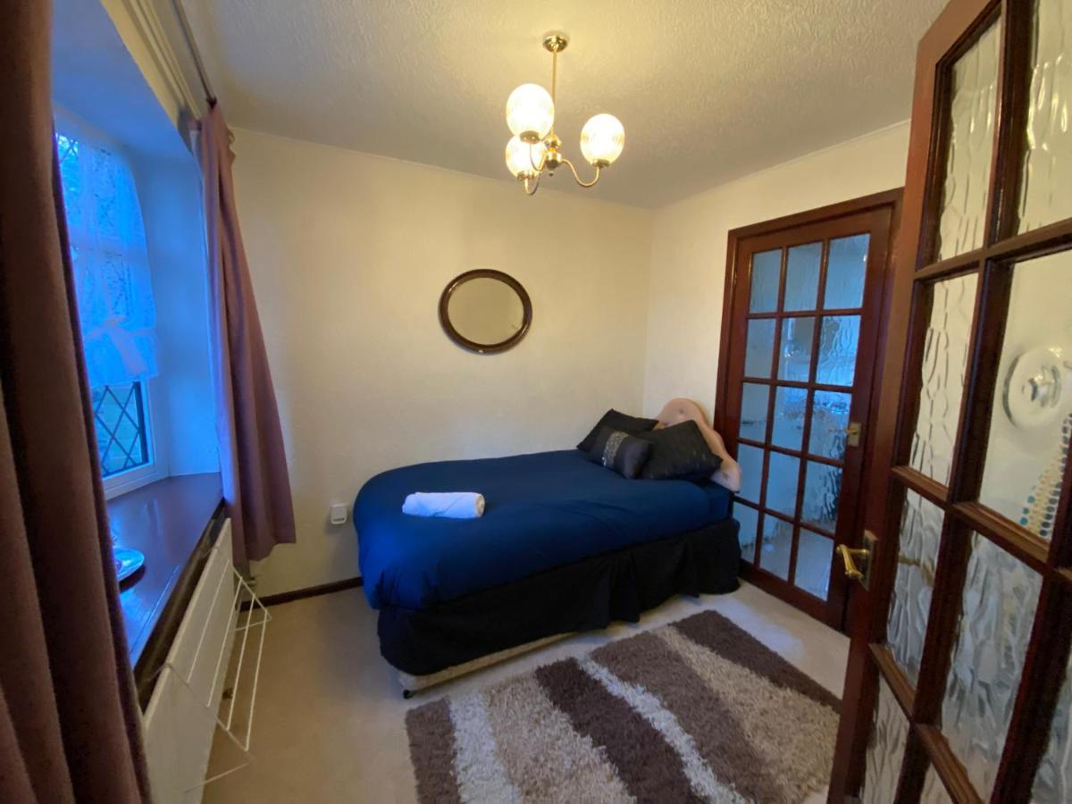 Serene 4Br In Harborne Close To Qe Hospital, Harborne Centre Birmingham Eksteriør billede